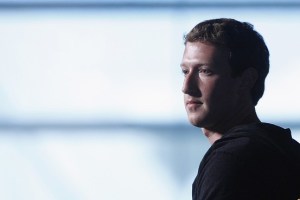 BN-AZ477_0106zu_G_20140106082913