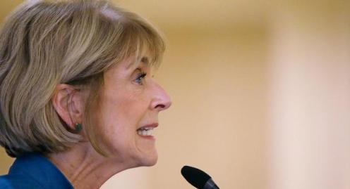 141015_shrekinger_chokely_ap2_630x342