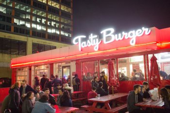 16fenway-web1-master675