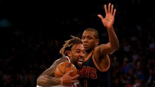 497075082-derrick-williams-of-the-new-york-knicks-heads-for-the.jpg.CROP.rtstory-large